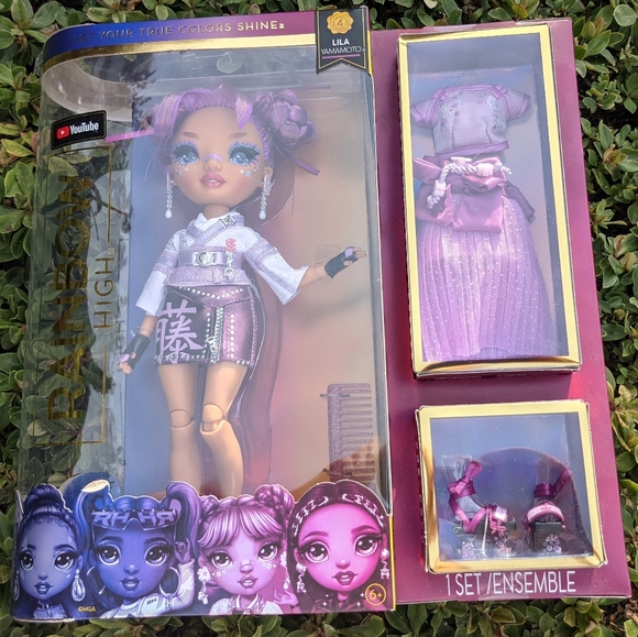Rainbow High Lila Yamamoto Fashion Doll w/ 2 Designer Outfits + 2 BONUS Tins - Picture 8 of 13